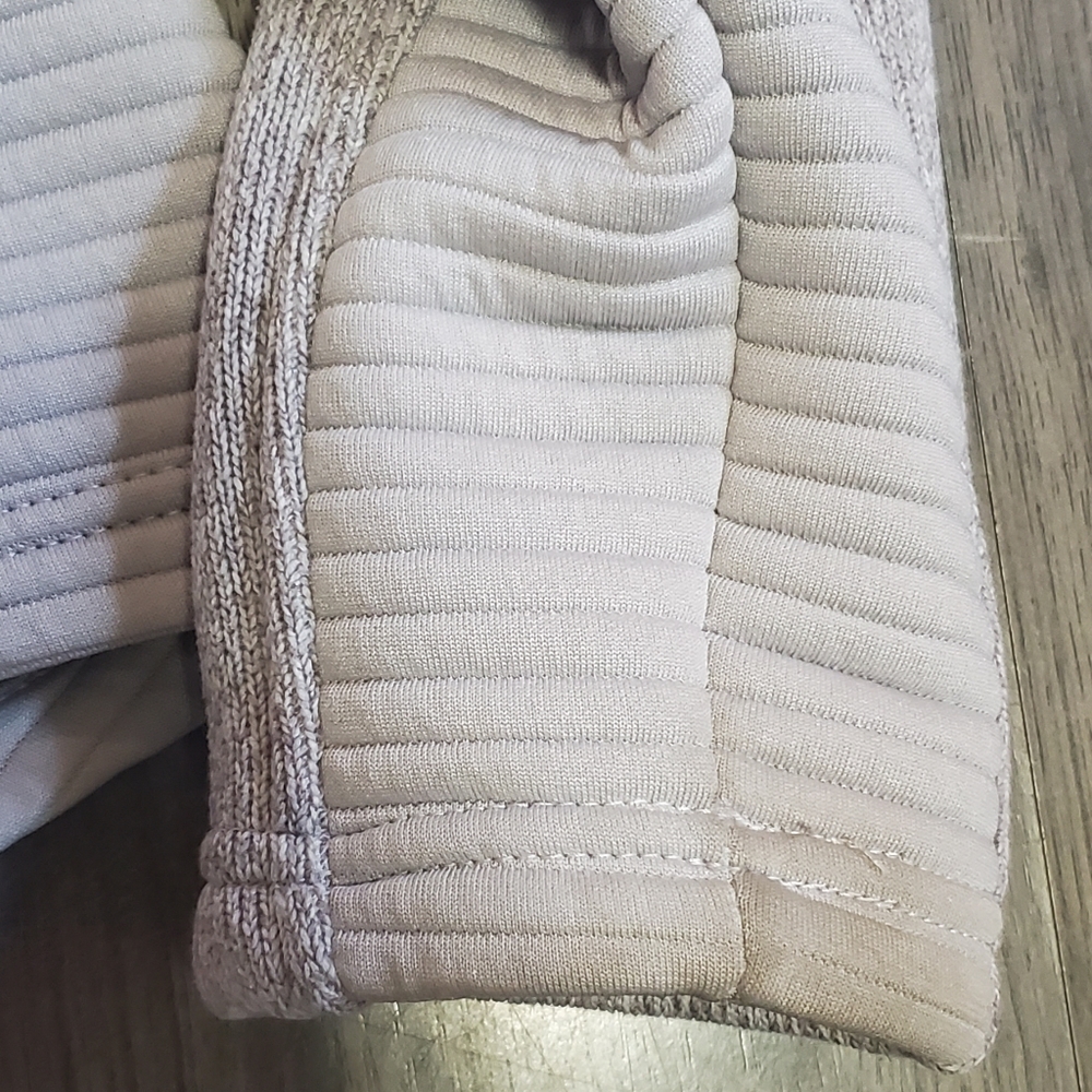 Womens large zip up - Picture 5 of 6